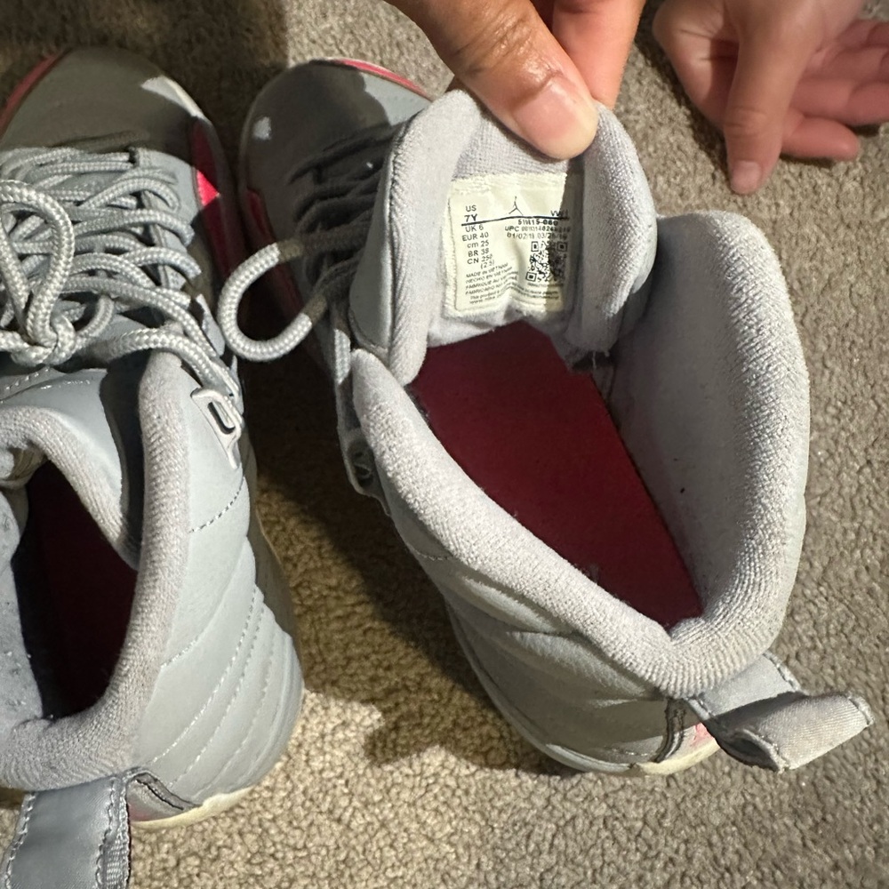 Jordan 12’s Retro Wolf Grey - Picture 8 of 9